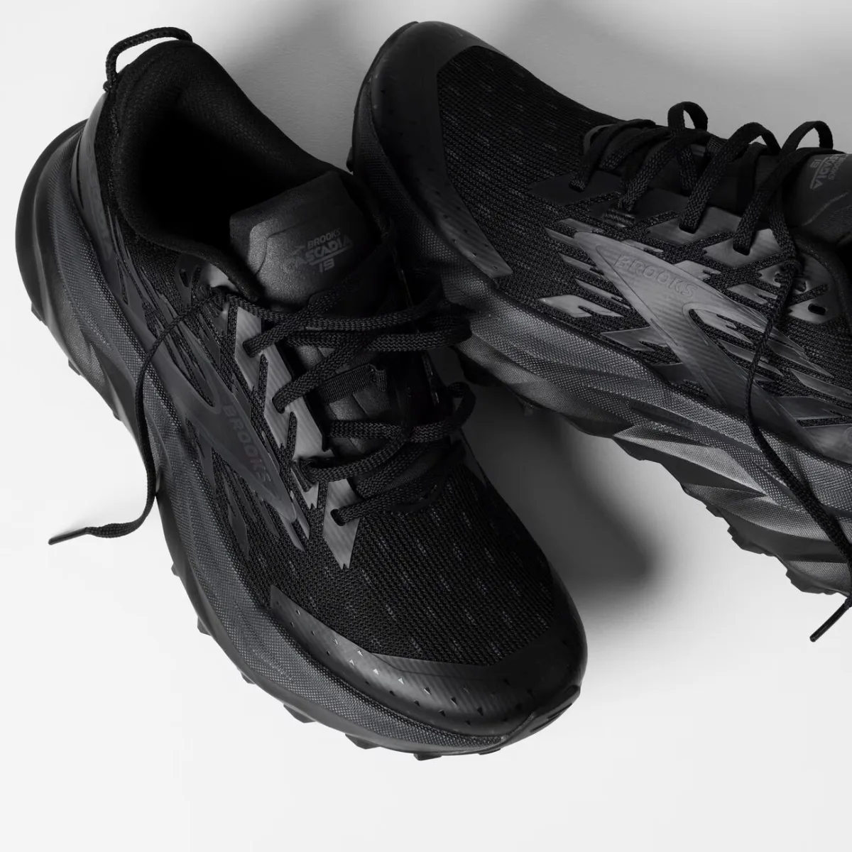 Brooks Cascadia 19