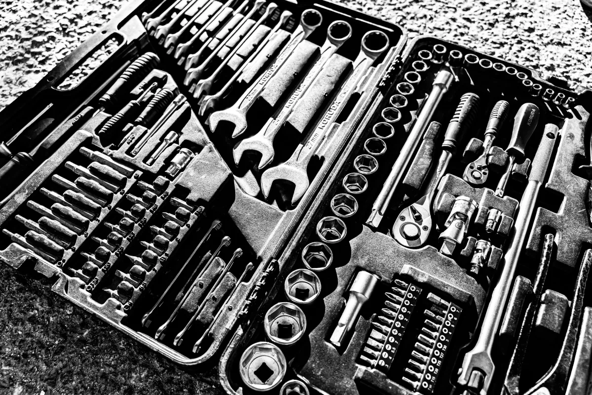 Complete wrench and socket set organized in a toolbox — best auto tools for DIY mechanics